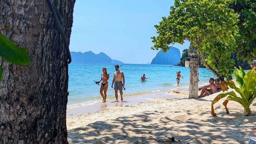 Koh Lanta: Emerald Cave & 4 Islands Snorkel Tour by Longtail - The longtail ride from Old Town to the islands