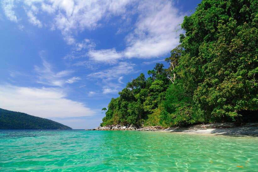Koh Lipe: 5 Island Snorkeling Trip by Longtail Boat w/ Lunch - Who will enjoy this boat trip most?