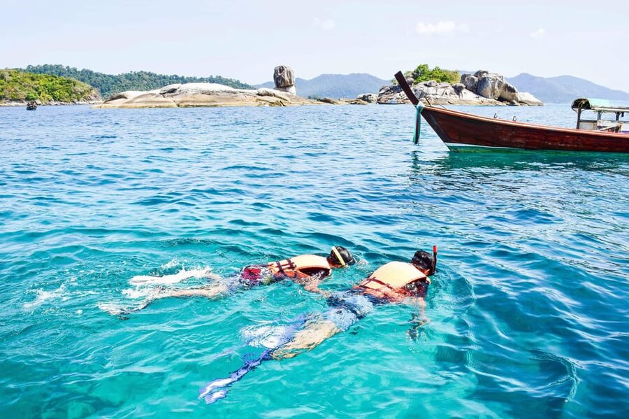 Koh Lipe: 7 Island Snorkeling Trip by Longtail Boat w/ Lunch - Koh Ro Khloi offers the day’s quiet beach pause