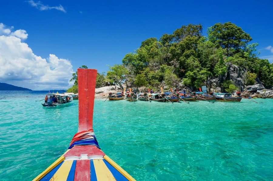 Koh Lipe: 7 Island Snorkeling Trip by Longtail Boat w/ Lunch - Jabang finishes the day with soft coral