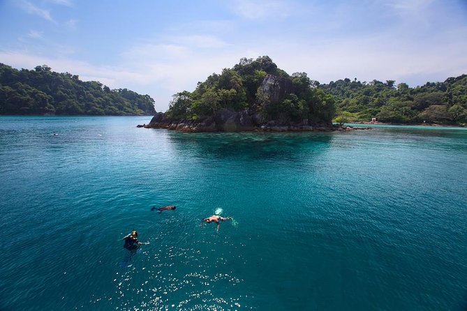 Koh Samui Island Cruise and Snorkel Full-Day Tour - Seeing Koh Samui from the water