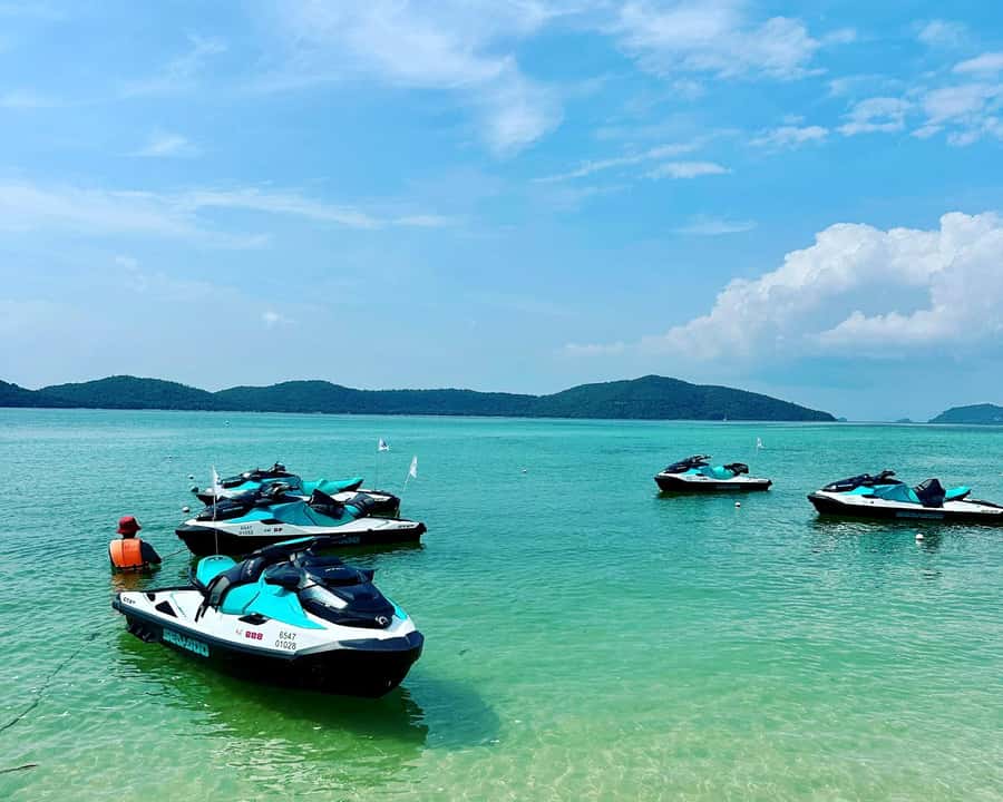 Koh Samui: Jetski Safari, Snorkeling to Pig & Virgin Islands - Koh Tan: lagoon, reef, and snorkeling time