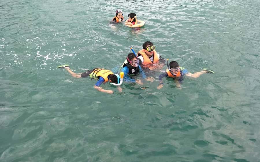 Koh Samui: Snorkeling and Kayaking by Speedboat - Boat comfort, safety, and weather concerns