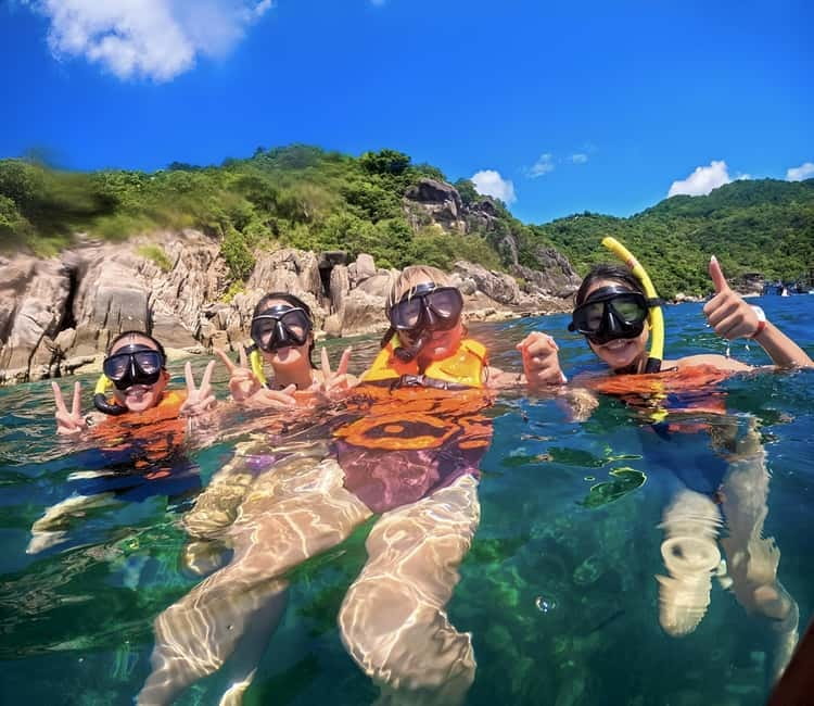 Koh Tao: Snorkeling Trip to Nang Yuan Island & Hidden Bays - Shark Bay and the chance of turtles