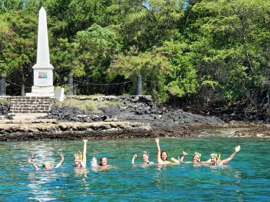 Kona: Captain Cook Snorkel Tour - The 30-minute ride toward the bay