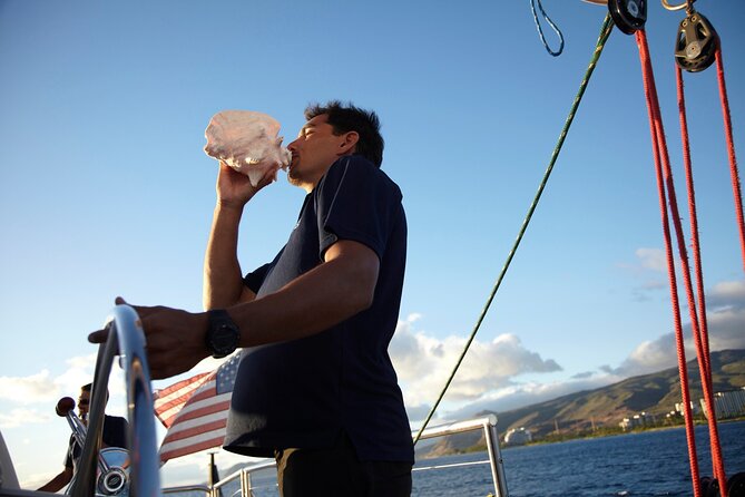 Kona Catamaran Snorkel Sail with Lunch - Turtles, dolphins, and realistic wildlife hopes