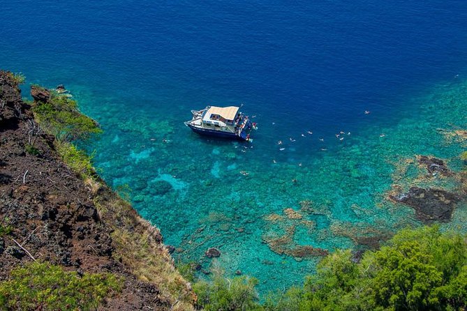 Kona’s Best Morning Snorkel: Captain Cook & Kealakekua Bay - Kuamoʻo Point and Lekeleke Burial Grounds