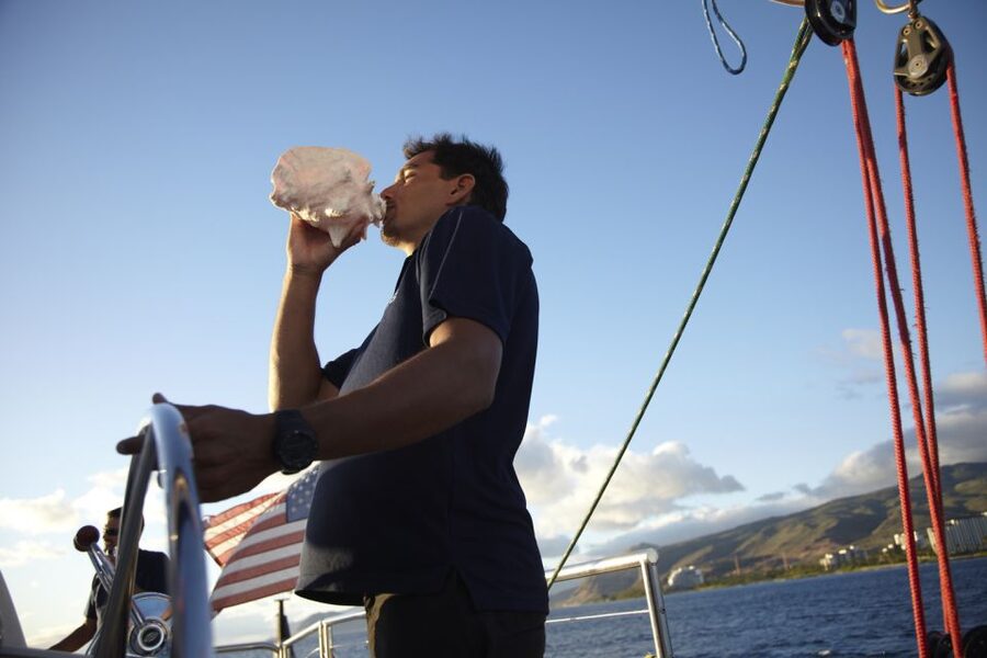 Kona Turtle Snorkel Sail with Lunch and Drinks - Three Hours Along the Lava Coast
