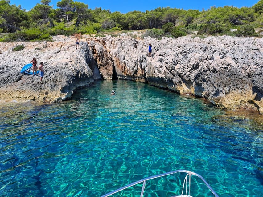 Korčula Snorkeling&Swimming, Shipwreck & More, Private Tour - Trubica Beach for a quiet change of pace