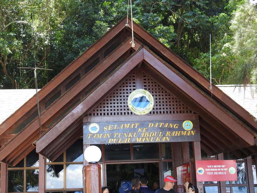Kota Kinabalu: Island Hopping with Snorkeling & Meal - The second boat ride to Sapi Island
