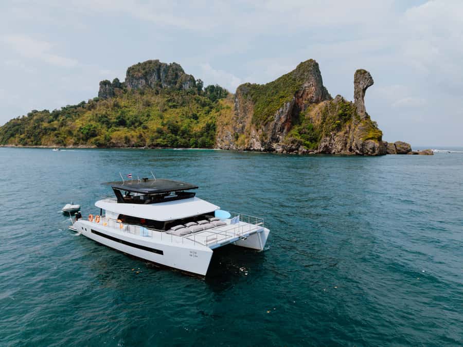 Krabi: 4 Island Premium Yacht with Snorkeling & Clear Kayak - Key details to know before you book