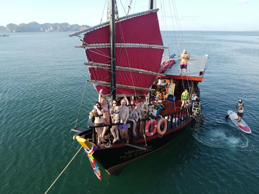 Krabi: 4-Island Sunset Snorkeling Tour & Bioluminescent Swim - Ko Ya Wa Sam: a gentle first water stop