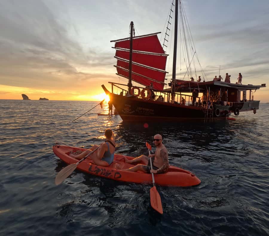 Krabi: 4-Island Sunset Snorkeling Tour & Bioluminescent Swim - The bioluminescent swim is the real finale