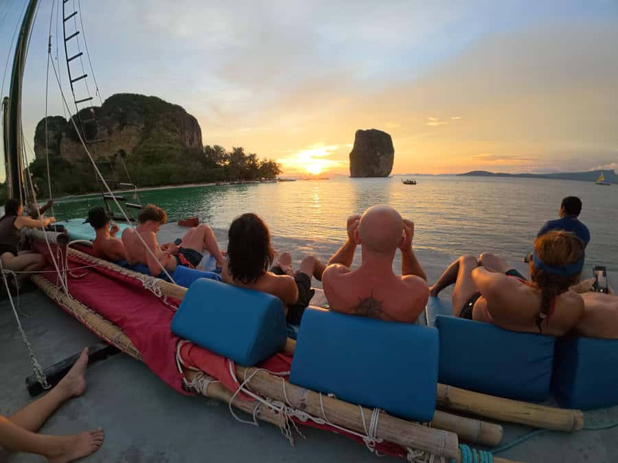 Krabi: 4-Island Sunset Snorkeling Tour & Bioluminescent Swim - Getting aboard from Ao Nang or Railay