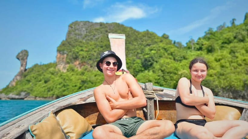 Krabi: 4 Islands Hopping & Snorkeling Tour - Tup Island and the tide-made crossing