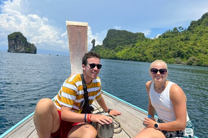 Krabi 7 Islands Snorkeling & Plankton Night by Big Longtail Boat - Ko Mor and Ko Ma Tang Ming keep the pace moving