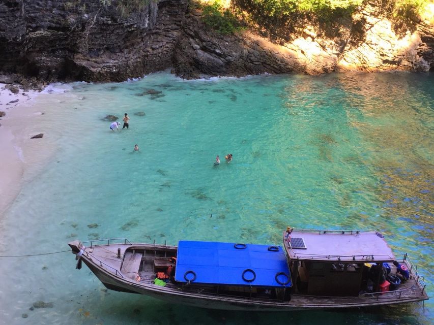 Krabi: Freediving and Snorkeling at Yawasam and Talu Island - Yawasam Island and the first coral stop