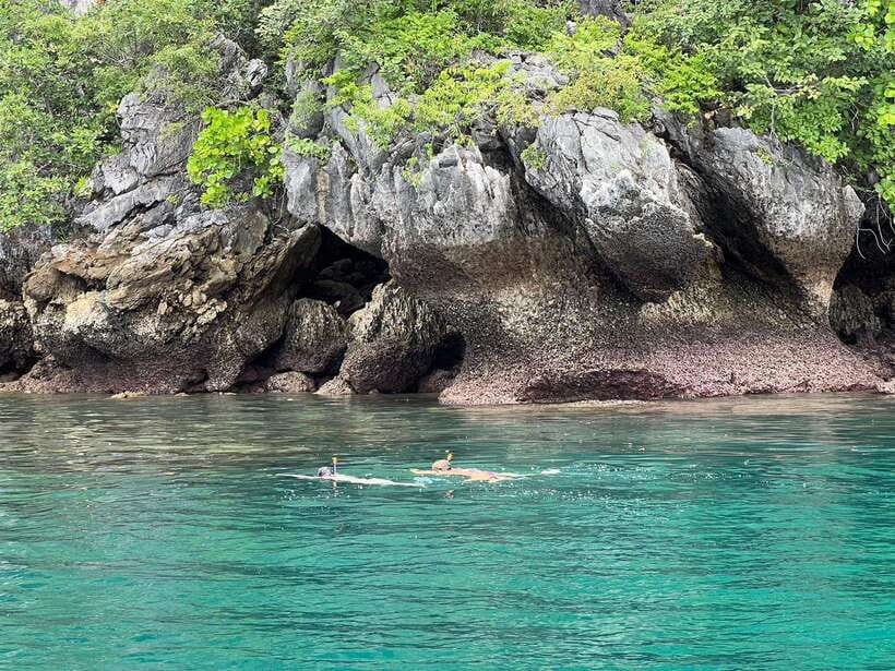 Krabi: Hong Islands Private Boat Trip & Snorkeling - The private boat format and its real value