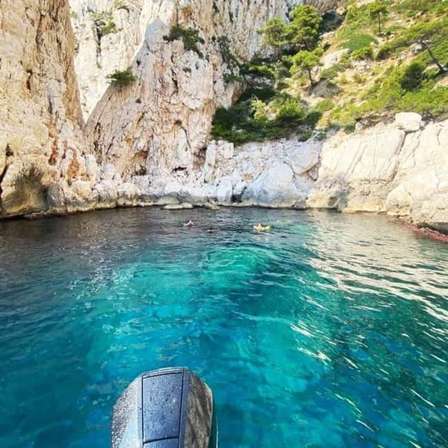 La Ciotat: Calanques Afternoon Boat Tour with Snorkeling - Port Pin and En-Vau deliver the big scenery