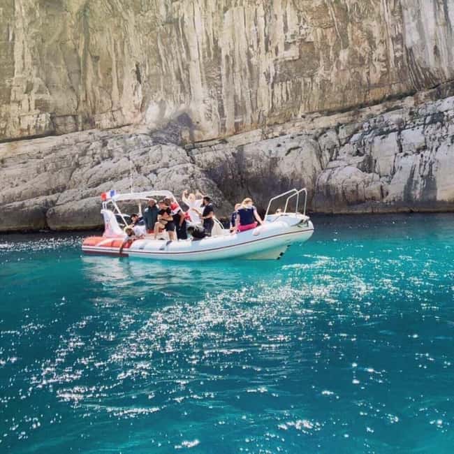 La Ciotat: Calanques Afternoon Boat Tour with Snorkeling - Île Verte and Figuerolles: an easy start