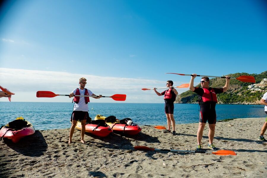 La Herradura: Cerro Gordo Natural Park Kayak & Snorkel Tour - Caves, cliffs, and the real work of paddling