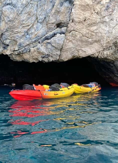 La Herradura: Kayak & Snorkel Tour Maro-Cerro Gordo Reserve - Entering the Maro-Cerro Gordo caves