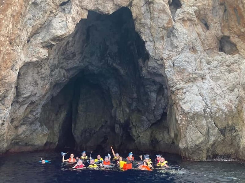 La Herradura: Kayak & Snorkel Tour Maro-Cerro Gordo Reserve - Who will enjoy this most?