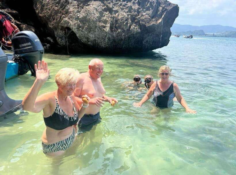 Langkawi: Dangli Island Snorkel and Swim Speedboat Tour - Starting at Kilim Jetty and Checkpoint 2