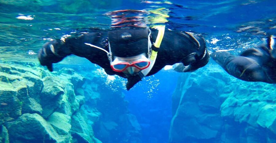 Las Palmas: Las Canteras Beach Snorkeling Trip - Why Las Canteras works for a snorkeling trip