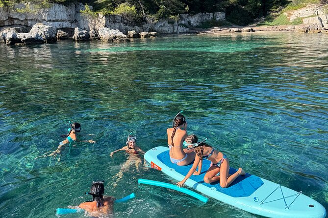 Lérins Islands Sailing Discovery, snorkeling and paddle SUP - Setting out from Antibes toward the Lérins Islands
