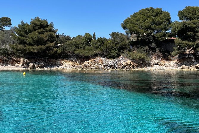 Lérins Islands Sailing Discovery, snorkeling and paddle SUP - The sailing back to Antibes