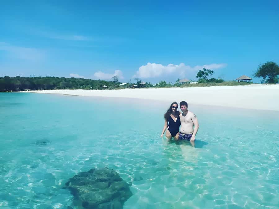 Lombok: Pink Beach, Snorkeling, & Tanjung Ringgit Tour - Pulau Pasir, the sand island stop