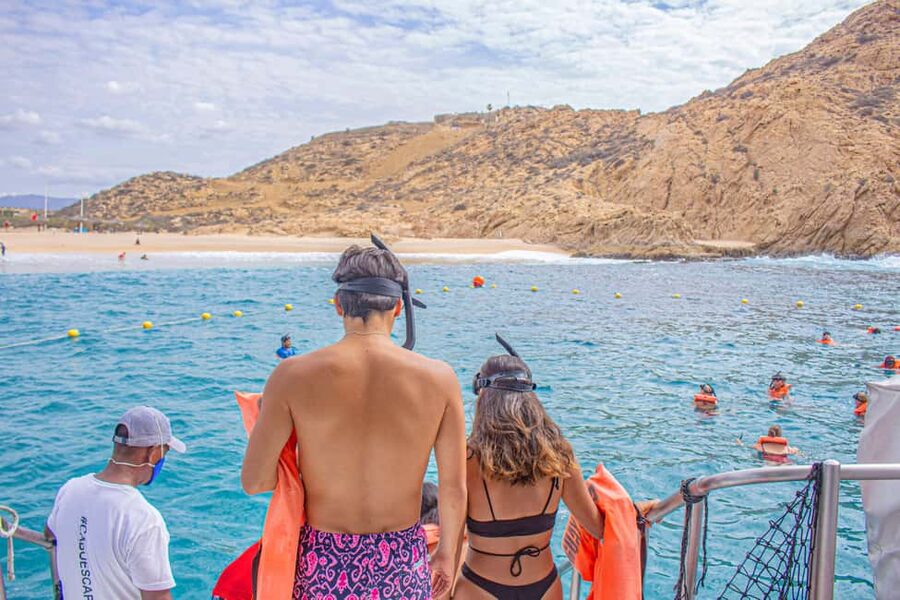 Los Cabos: Snorkeling Cruise with Lunch - What the $99 price really buys