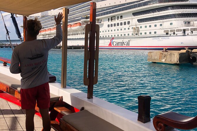 Luxury snorkel trip on a spacious wooden schooner and local lunch - Lunch prepared aboard by the family