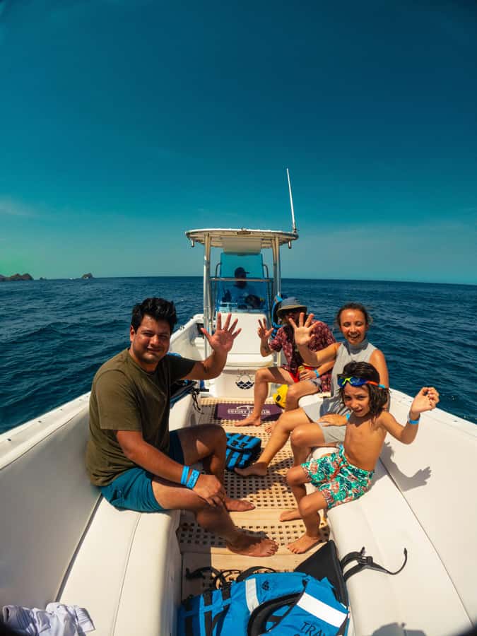 Magdalena: Tayrona Park Cruise with Snorkeling & Beaches - Leaving Santa Marta aboard the Tranquila