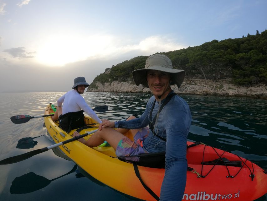 Makarska: Guided Sea Kayaking Tour with Snorkeling Stop - St. Peter Lighthouse and the first history stop