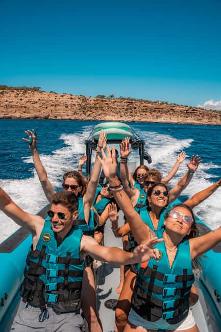 Mallorca: 2h speedboat tour, visit caves, cliffs and snorkel - From Puerto Club de Mar to Palma Cathedral