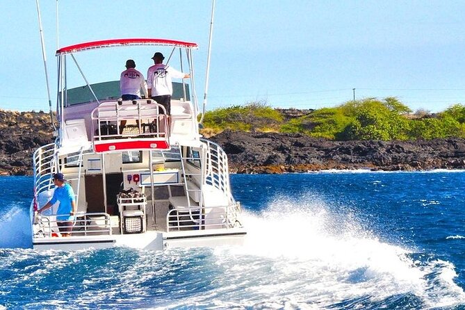 Manta Ray Night Snorkel in Kona - The Maheli-Heli makes water entry less awkward