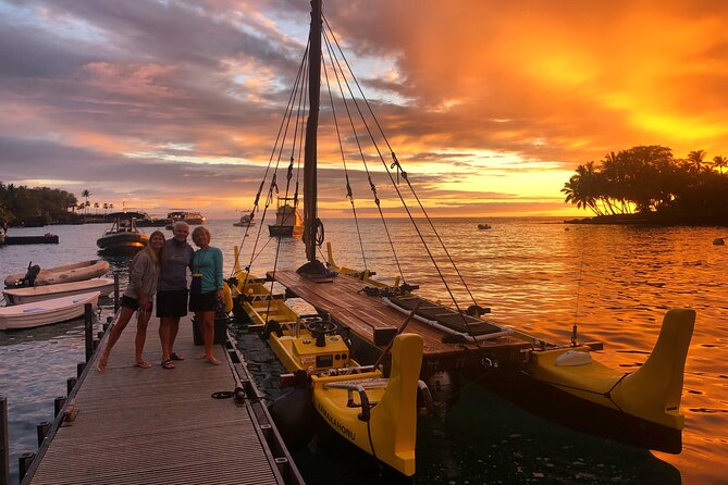 Manta Ray Snorkeling by Night in Kailua-Kona, Hawaii - What makes this Kona night snorkel different