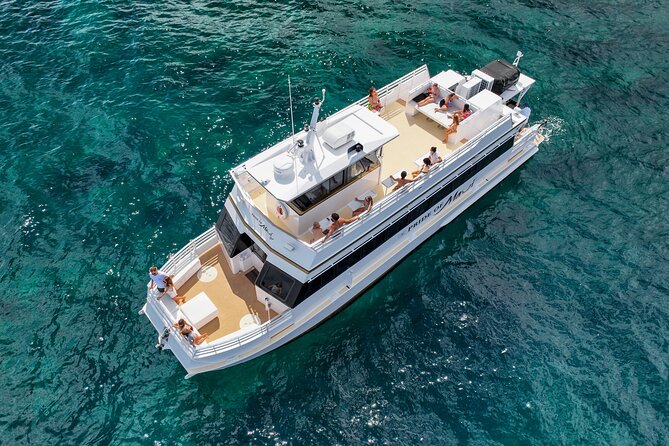 Maui: Molokini and Turtles Luxury Yacht Snorkel - Key points at a glance