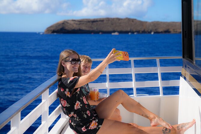 Maui: Molokini and Turtles Luxury Yacht Snorkel - Molokini Crater: beautiful, but not always gentle