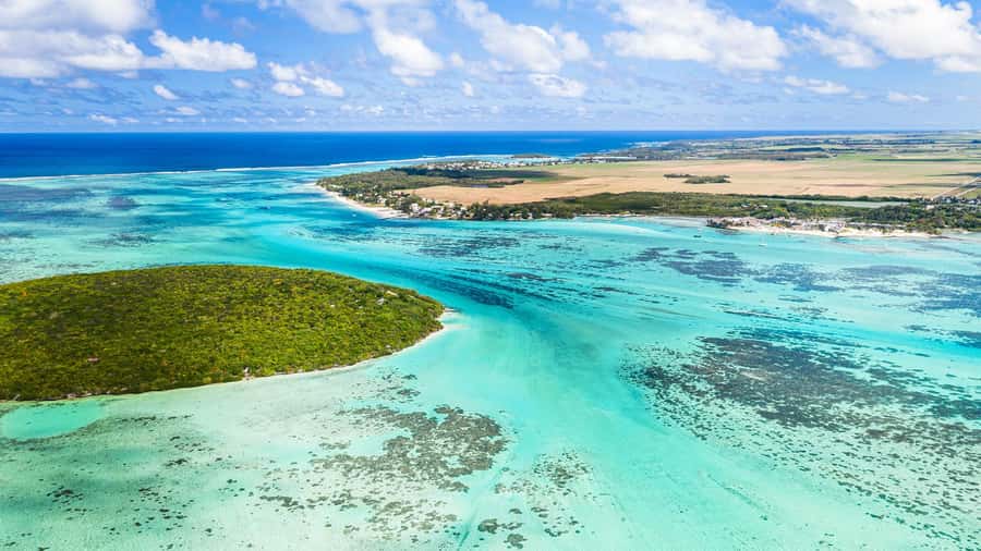 Mauritius: 5 East Coast Islands Tour with Snorkeling & Lunch - The Grande River South East waterfall