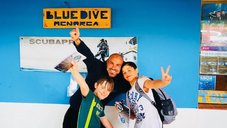 Menorca: Snorkeling Safari Tour - Equipment and guide support