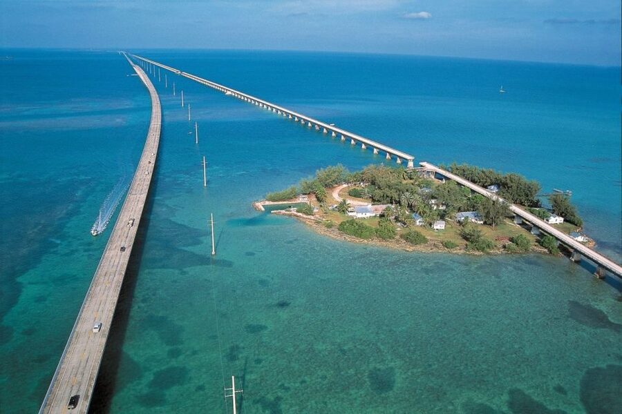 Miami: Key West Boat Tour w/ Optional Snorkeling & Open Bar - The big question: is Key West by bus worth the time?