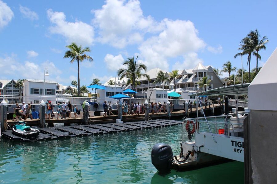 Miami: Key West Boat Tour w/ Optional Snorkeling & Open Bar - Your first hour in Key West
