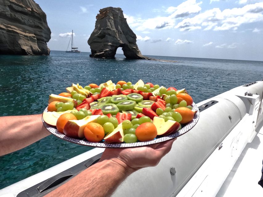 Milos: Half-Day Speedboat Cruise to Klefiko with Snorkeling - Sykia Cave and the open roof
