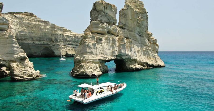Milos: Half-Day Speedboat Cruise to Klefiko with Snorkeling - Kleftiko: the main event