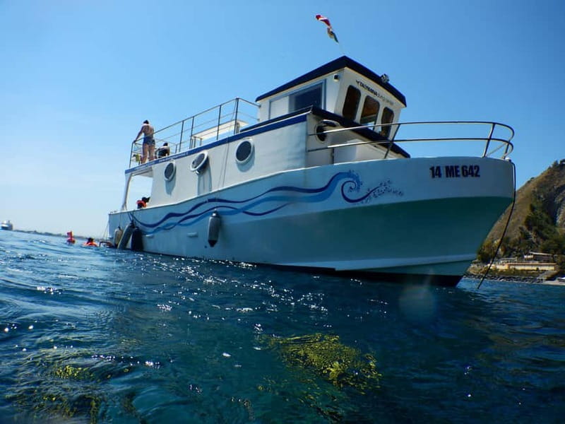 Mini-cruise Isola bella with snorkeling from Giardini Naxos - Meeting at Ristorante da Angelina