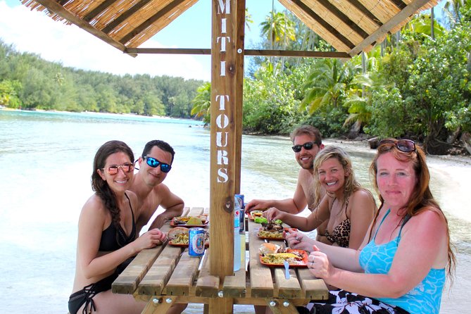 Moorea 6-Hour Snorkeling and Lunch Shared Tour - Landing on the motu for food and culture