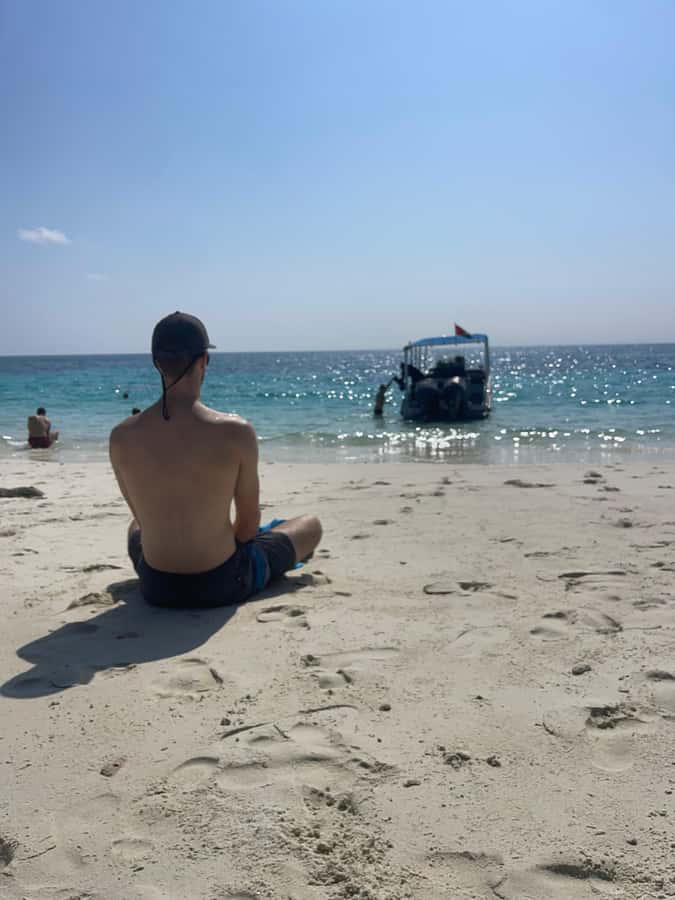Muscat: Daymaniat Islands Snorkeling Trip with Brunch - Who will enjoy this outing most?